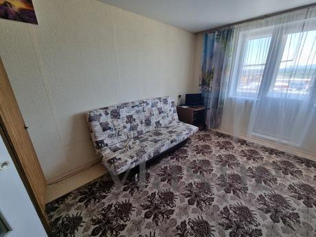 1-room apartment Mira 28, Zlatoust - apartment by the day
