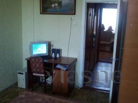 3 кімнатна квартира в центрі міста, Скадовськ - квартира подобово