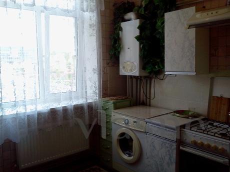 Günde 2 odalı daire, Berdiansk - günlük kira için daire