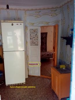 Rent a summer house (rooms on a turn-key, Berdiansk - apartment by the day