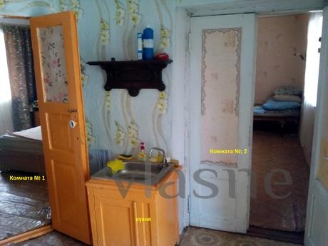 Сдам летний домик(комнаты под ключ), Бердянск - квартира посуточно