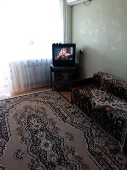 СДАМ 1 yatak odalı daire, Berdiansk - günlük kira için daire