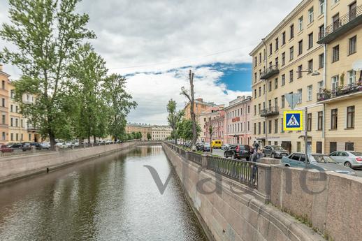 St. Petersburg, Canal Griboed, Saint Petersburg - apartment by the day