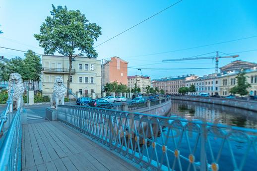 St. Petersburg, Canal Griboed, Санкт-Петербург - квартира подобово