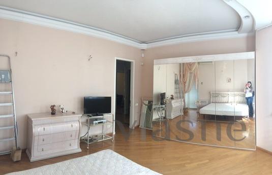 4 bedroom apartment for rent, Odessa - mieszkanie po dobowo