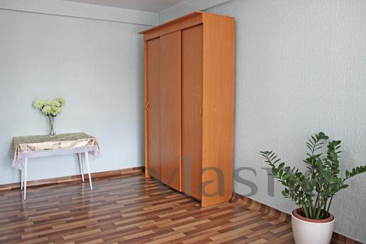 Studio apartment in a new building, Krasnoyarsk - günlük kira için daire