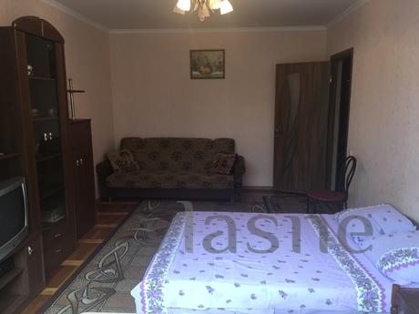 2-room apartment for rest, Berdiansk - apartment by the day