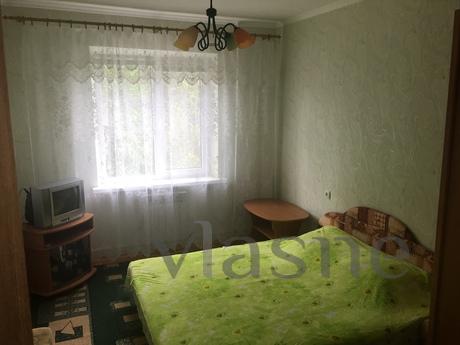 Dinlenmek için 2 odalı daire, Berdiansk - günlük kira için daire