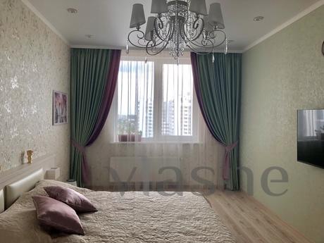 Luxury apartment with sea view! 22 floor, go to Arcadia for 
