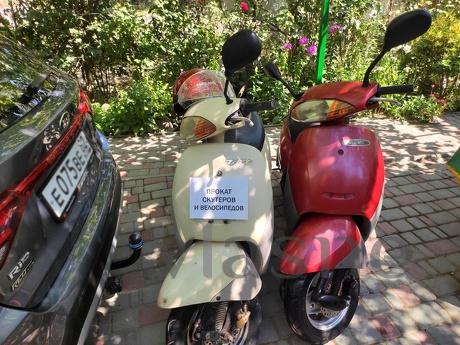 СУДАК. ГОСТЬОВИЙ БУДИНОК 'ПРОХЛАДА, Судак - квартира подобово