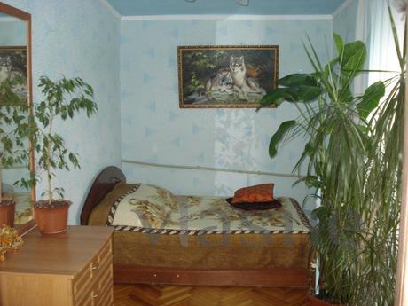 2 odalı dairemizi kiralayın, Berdiansk - günlük kira için daire