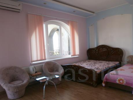 Guest house Camilla in Sudak offers accommodation for touris