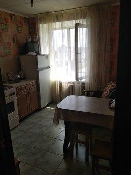 1 комнатная квартира в центре, Бердянск - квартира посуточно