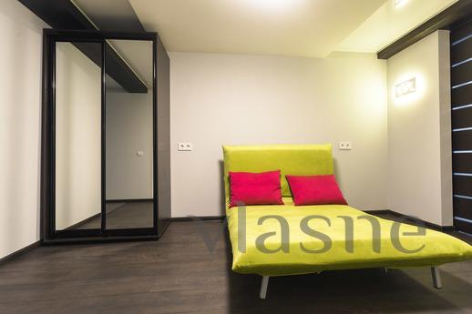 Rent an apartment in the center, Odessa - apartment by the day