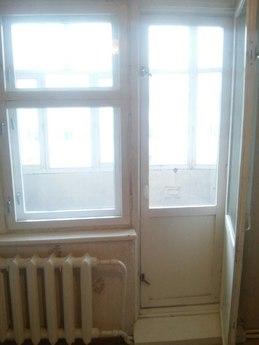 Likhacheva 4a 1-to, Ulyanovsk - apartment by the day