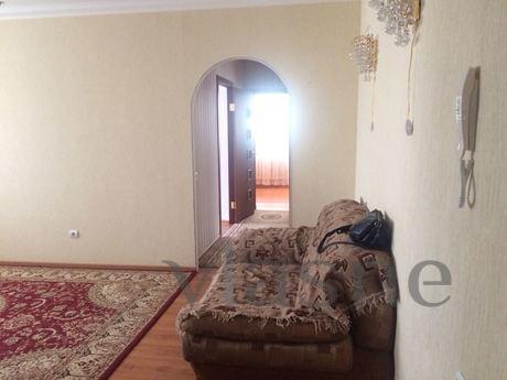 Rent 3-room apartment near Bayterek, Astana - günlük kira için daire