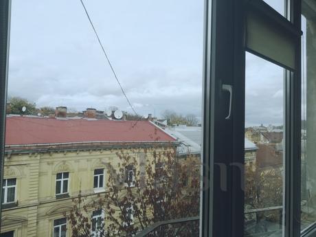 Merkezde kiralık daire, Lviv - günlük kira için daire