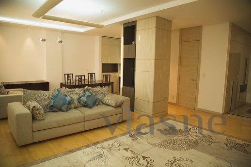 Daily rent 1 bedroom apartment in Almaty in the residential 
