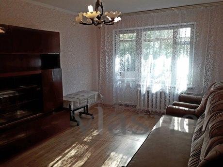 Zarichanska 1,2,3 h.kim apartments, Khmelnytskyi - apartment by the day