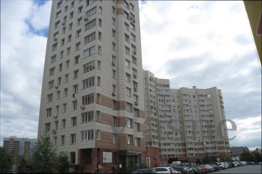 Уютная Двухкомнатная Квартира около АУРЫ, Новосибирск - квартира посуточно