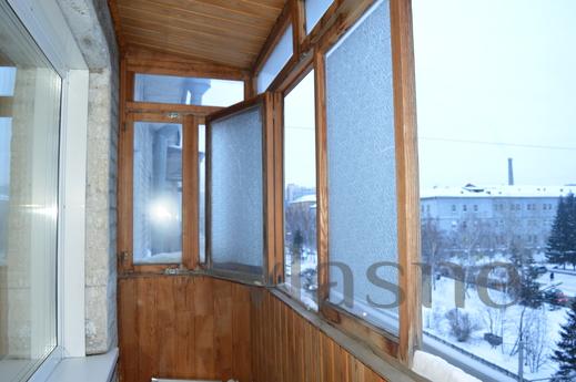 Cozy Sunrise Apartment, Novosibirsk - günlük kira için daire