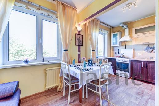 Traveller's Lux Apartment, Saint Petersburg - mieszkanie po dobowo