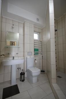 The apartment is located at the entrance to Skhidnytsya, 800