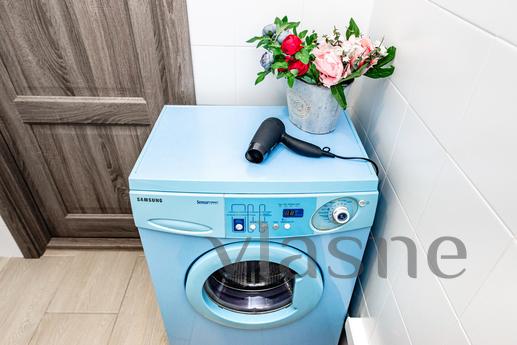 View apartments in the city center, Yekaterinburg - apartment by the day