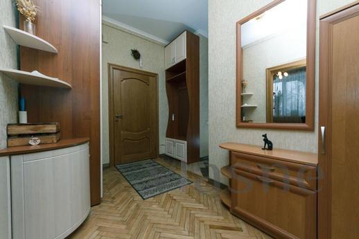 3-room apartment on the KPI, Kyiv - apartment by the day