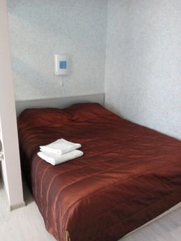 New comfortable apartment, good area and transport interchan