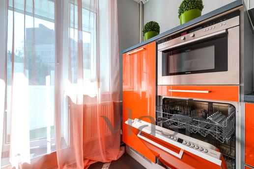 1-комнатная большая светлая квартира прямо напротив детского