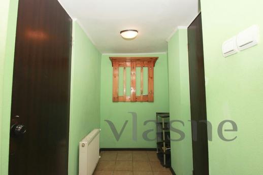Comfortable apartment on Torgovaya, Odessa - apartment by the day