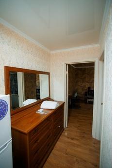2 rooms in the center. Suite, Karaganda - günlük kira için daire
