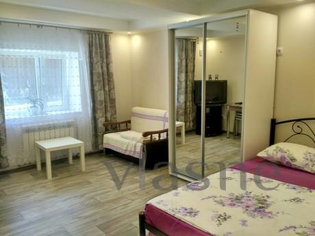 1kkv with a courtyard in the village Sun, Yalta - apartment by the day
