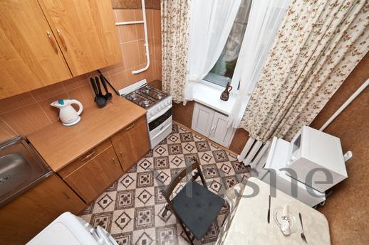 The apartment is at the railway station!, Yekaterinburg - günlük kira için daire
