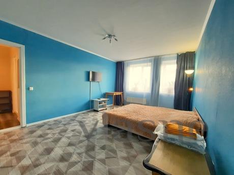 Светлая, теплая 1-комнатная квартира для 1-3-х человек в Сов