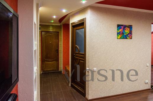 Luxury 3 bedroom VIP apartment, Uralsk - günlük kira için daire