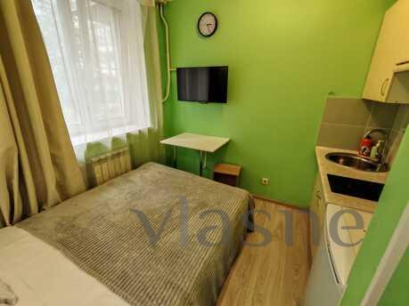 Cozy studio on B. Tatarskaya, Moscow - mieszkanie po dobowo