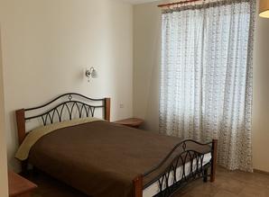 дом посуточно Шахтеров Донбасса, Донецк