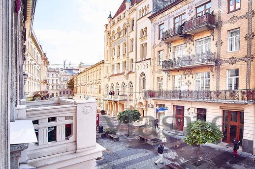Compact apartment in pіshohіdnіy zones, Lviv - günlük kira için daire