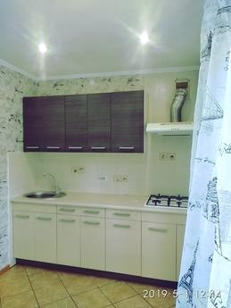 Rent one 1-bedroom apartment in the cent, Skadovsk - apartment by the day
