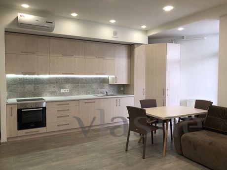 Two bedroom apartment center species, Dnipro (Dnipropetrovsk) - apartment by the day