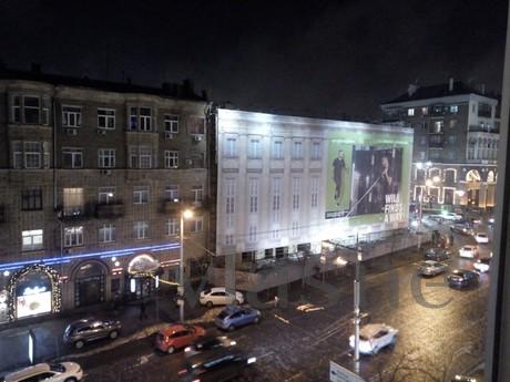 Mieszkanie w samym centrum Kijowa, Kyiv - mieszkanie po dobowo