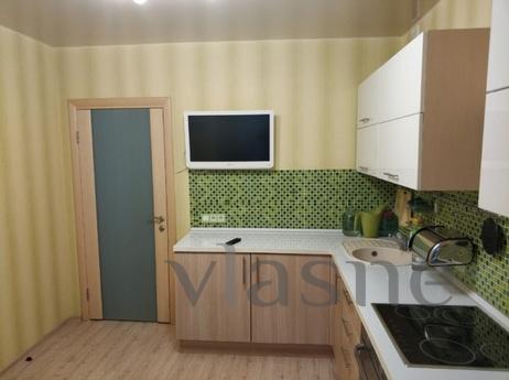 Rent 2-bedroom apartment in the heart of the city, clean, co