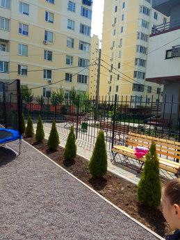 Yaz için bir daire kiralamak, Odessa - günlük kira için daire