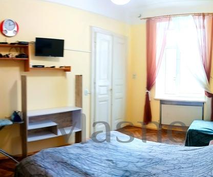 Zruchna square near the railway station and center, Lviv - apartment by the day