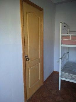 Кімната для трьох осіб, Севастополь - квартира подобово
