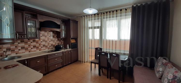 2 com Arcadia Apartment, Victory Park, Odessa - günlük kira için daire