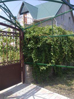 House with all amenities, a large cozy courtyard, enough for