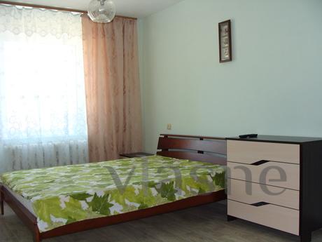 Apartment in the center, Berdiansk - apartment by the day